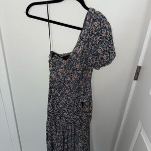 Astr One-Shoulder Floral Dress in Black and Pink